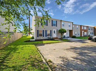 1038 Bryce Ln, Virginia Beach, VA 23464