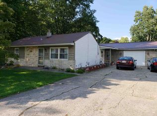 2011 Bashor Rd, Goshen, IN 46526