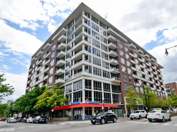 901 W Madison St Unit 415, Chicago, IL 60607