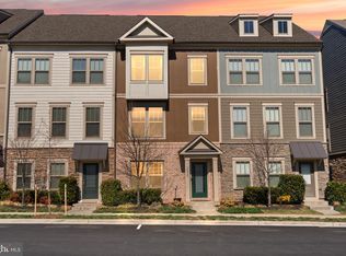 1030 Cantina Ter SE, Leesburg, VA 20175