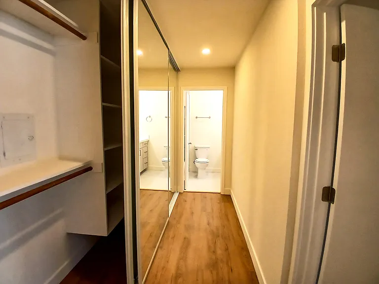 Chateau D'Oro Apartments — Photo 16