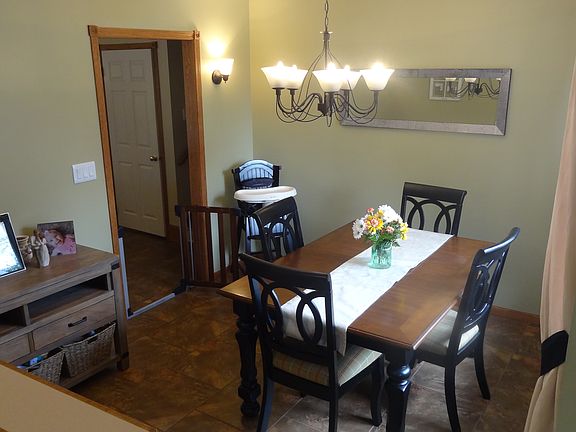 5th image of 1802 Sussex Ct