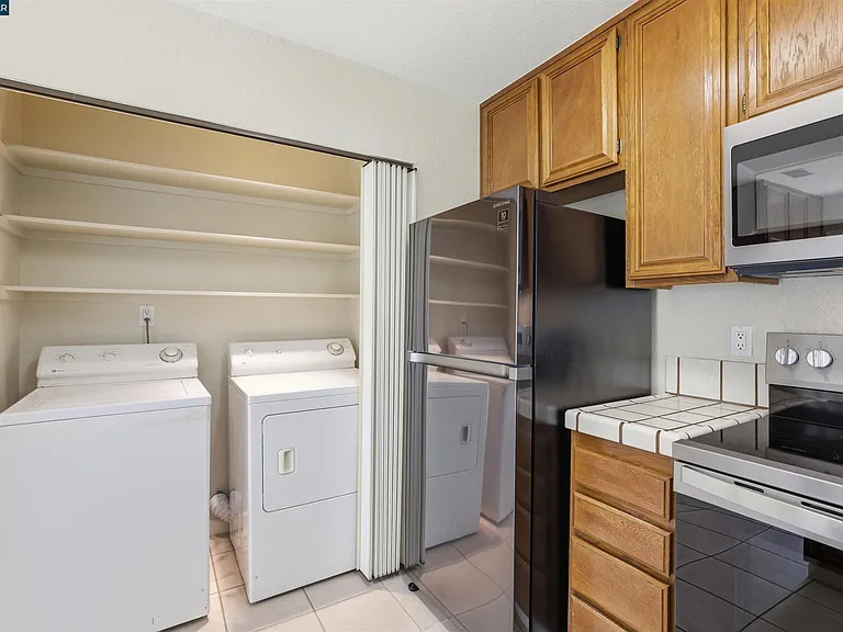 177 Northwood Cmns — Photo 14