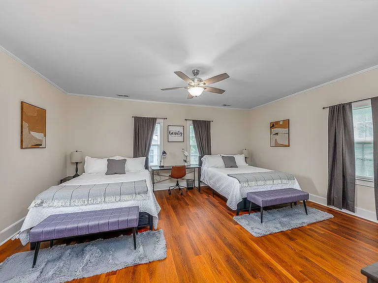 222 Metcalf St — Photo 8
