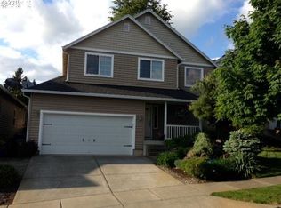 38735 Sawyer St, Sandy, OR 97055