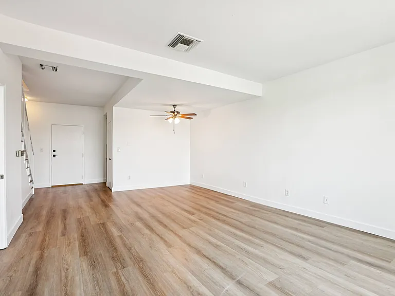 3614 Empire Drive — Photo 39