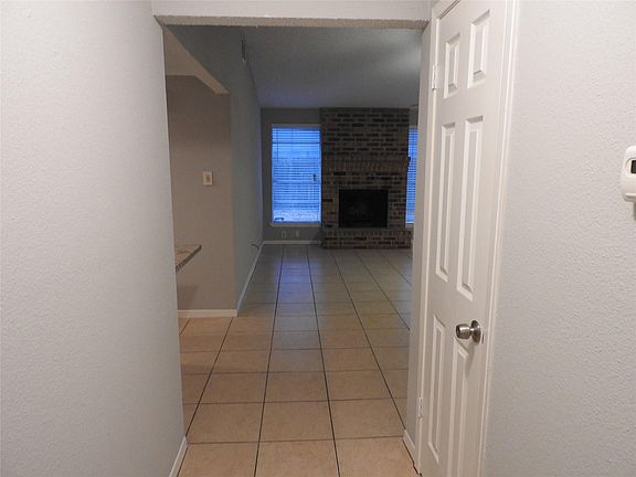 3rd image of 14403 Cypress View Dr