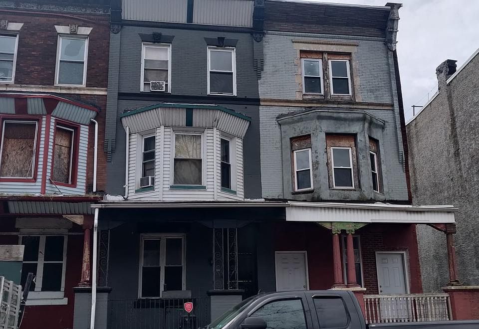1st image of 2238 W Lehigh Ave