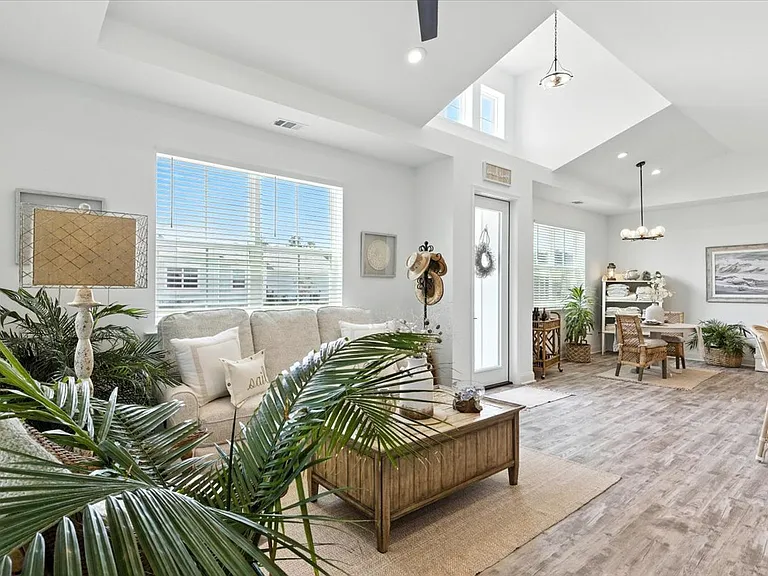 91 Salty Fin Dr — Photo 45