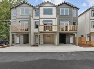 11177 SE Stark St, Portland, OR 97216