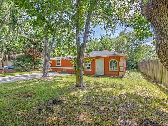 3rd image of 5830 Briley Ave
