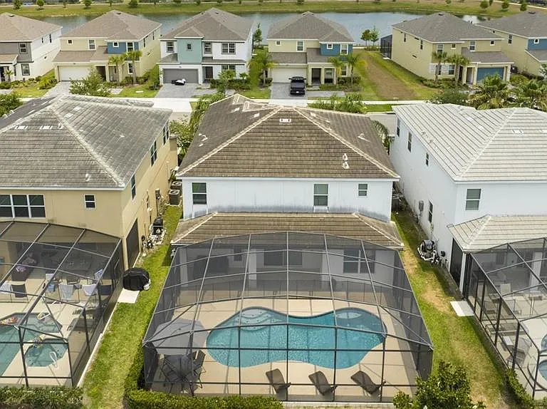 280 Ballo Dr — Photo 4
