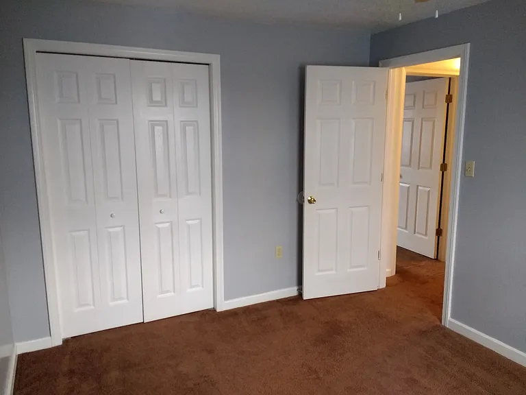 132 6th Dr SE #132 — Photo 9
