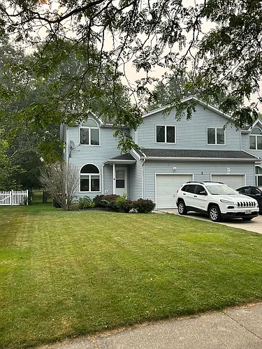 5 Montauk Ln #L Photo 1