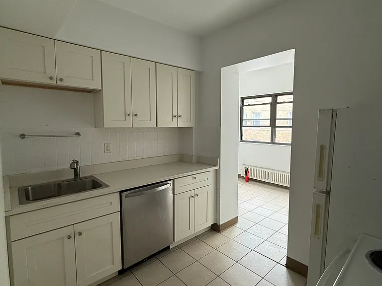 5800 Ellsworth Ave #3 — Photo 7