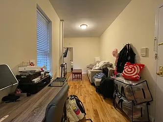 Rented by HOLTON REAL ESTATE INC.