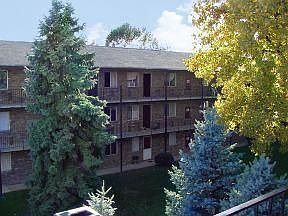 2nd image of 680 Riverview Dr APT 1