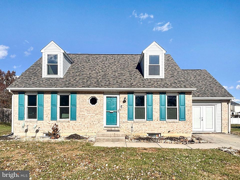 1st image of 533 Janvier Dr