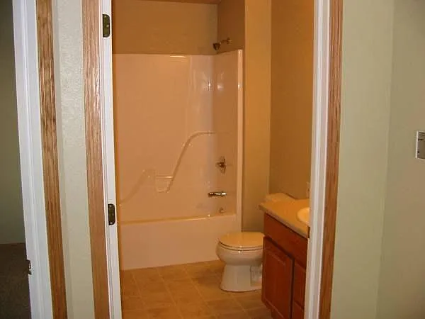 111 Amber Ave #111 — Photo 5