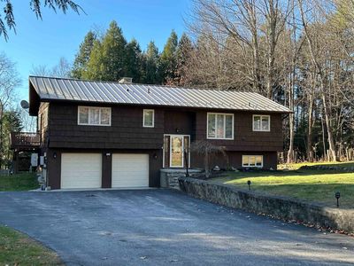 54 Farnham Lane, Rutland, VT, 05701