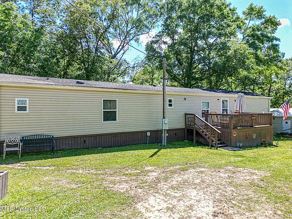 2nd image of 15201 McGuire Dr