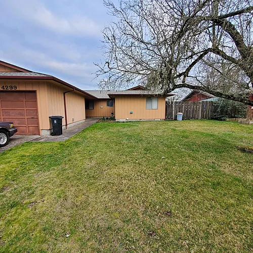 Madrona Way Duplex Photo 1