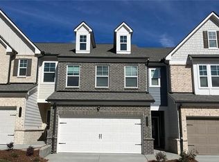 2735 Lou Ln, Buford, GA