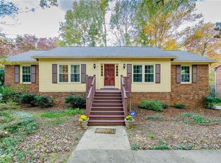 6015 Buckhorn Rd, Greensboro, NC 27410