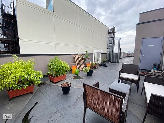 Rented by PadRabbit LLC | media 18