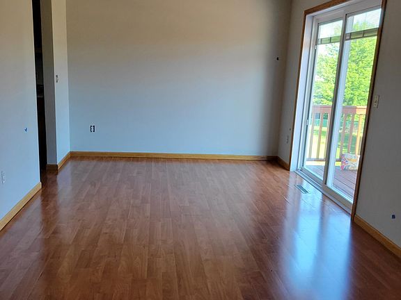 living room (upstairs)