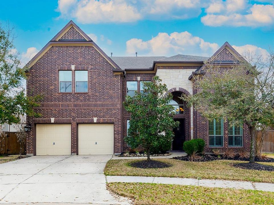 1st image of 27403 Starlight Canyon Ln
