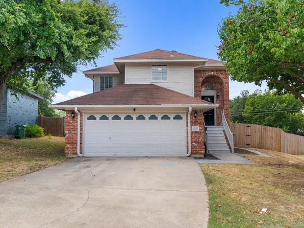 200 Cheryl Dr, Bedford, TX 76022