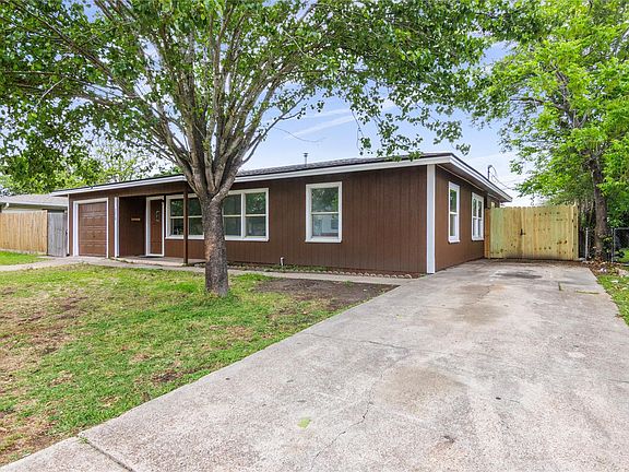 3rd image of 3018 Vance Ave