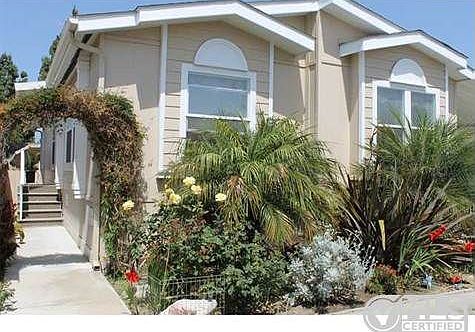 3rd image of 200 N El Camino Real Space 323