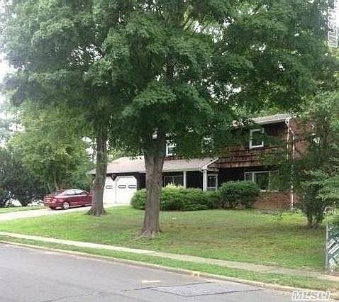 1st image of 40 Malden Cir