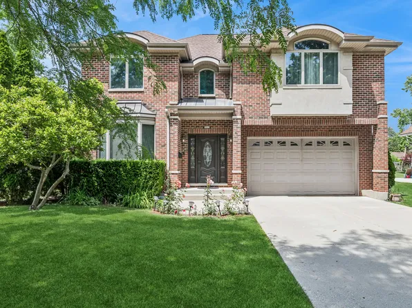 822 E Prairie Ave, Des Plaines, IL 60016
