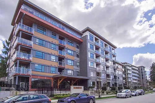 717 Breslay St #3F Photo 1