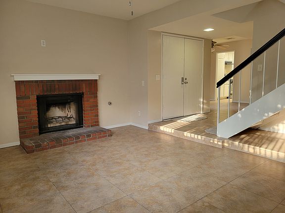 2nd image of 2826 Oak Creek Dr Unit C