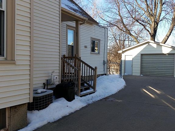 4th image of 1464 Newberry Ave