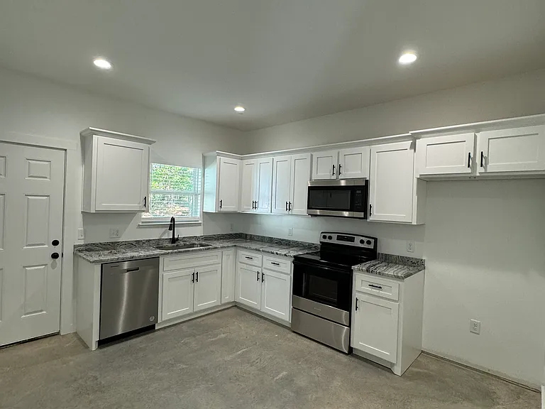 2801 E Price St #2817 — Photo 8