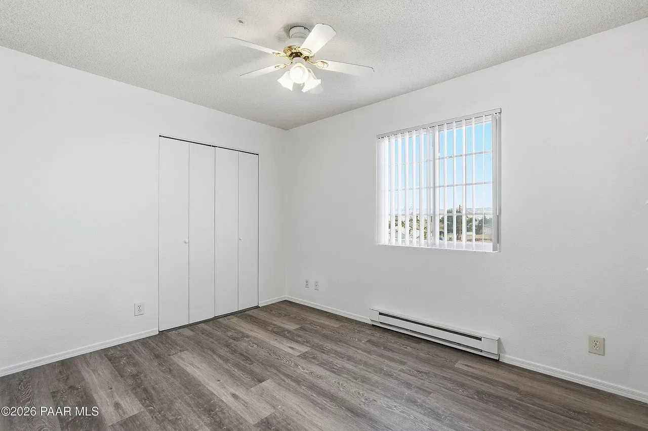 2 bed, 850 sqft, $1,400 — Photo 3