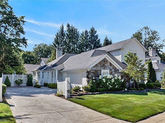 2nd image of 1088 Clubside Dr