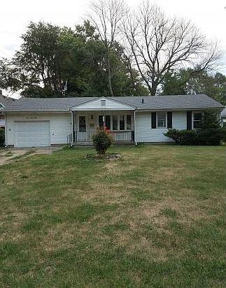 2nd image of 1398 N McClellan Ave