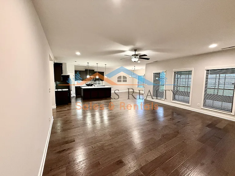 104 Colony Cove Dr — Photo 17