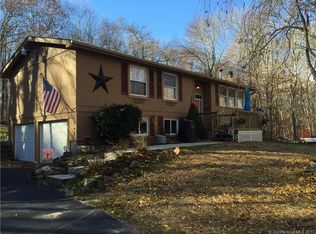 21 Phillip Ln, Ledyard, CT 06339