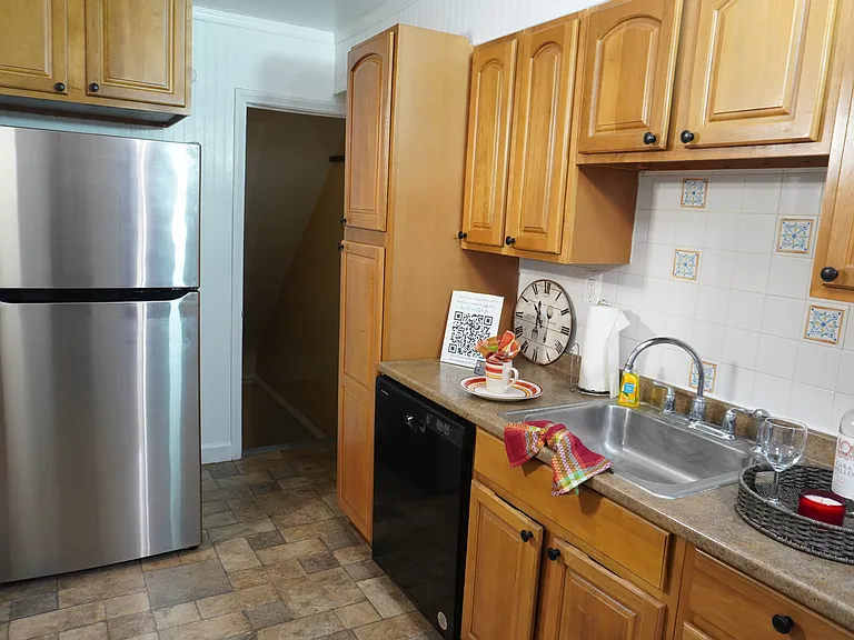 1710 Weston Ave — Photo 14