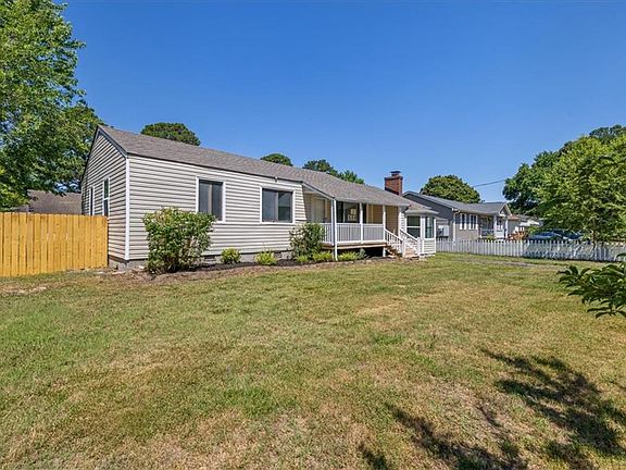 2nd image of 5824 Beechwalk Dr
