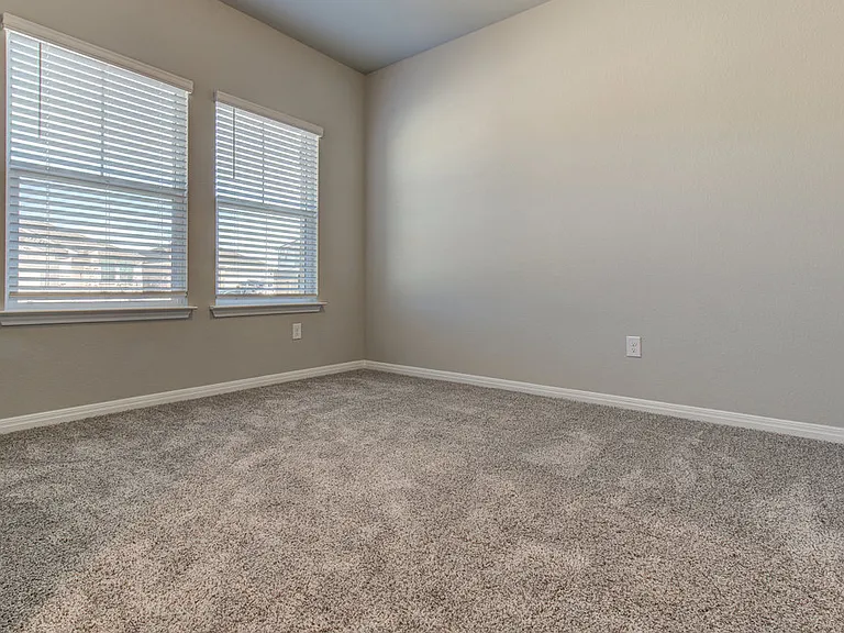 14513 Heartland Dr — Photo 7