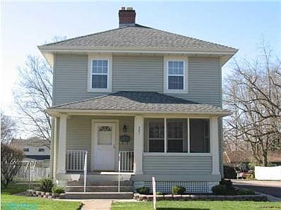 2nd image of 321 W Main St