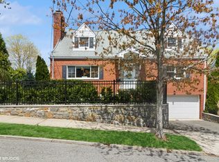 308 Travers Ave, Mamaroneck, NY 10543